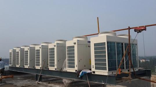 �е¶���������{���������{�C�M����